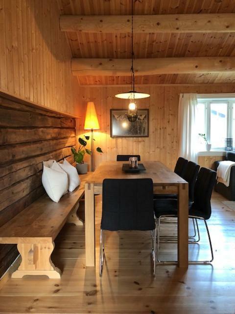 Villa Svenskveien 23B Røros Exterior foto